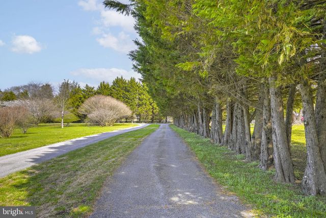 6308 PROUT FARM LN, Tracys Landing, MD 20779