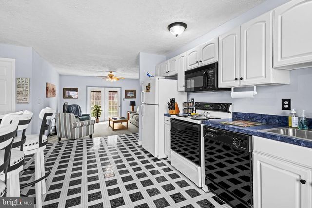 6308 PROUT FARM LN, Tracys Landing, MD 20779