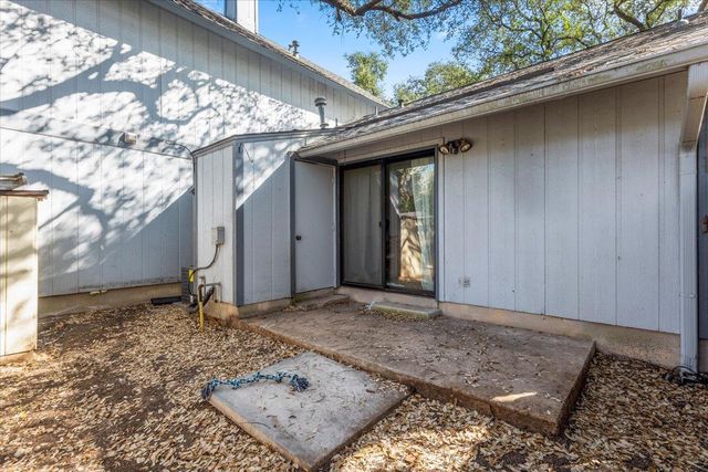 1411 Gracy Farms LN 85, Austin, TX 78758