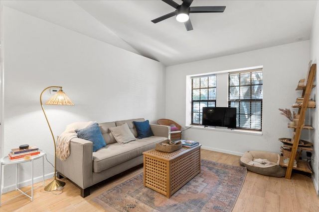 1411 Gracy Farms LN 85, Austin, TX 78758