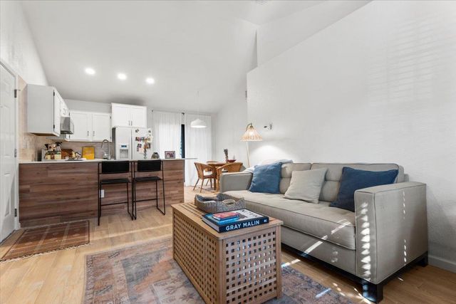 1411 Gracy Farms LN 85, Austin, TX 78758