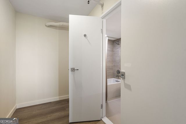 2460 Peachtree Road NE 613, Atlanta, GA 30305