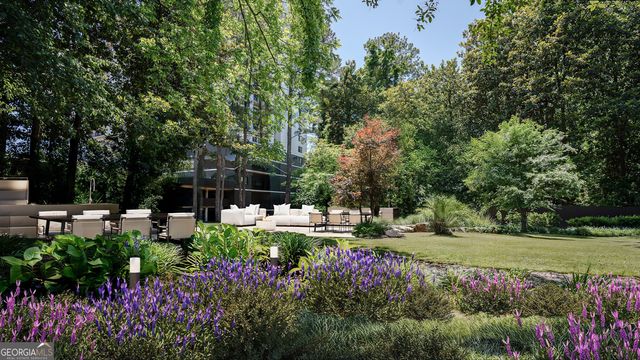 2460 Peachtree Road NE 613, Atlanta, GA 30305