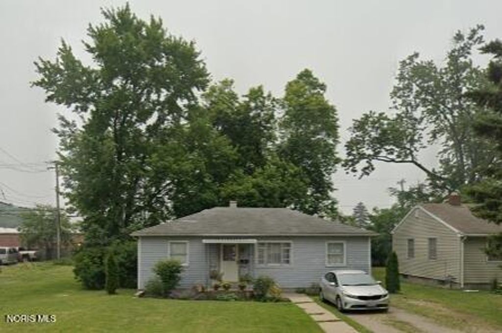 5221 Melvin Drive, Toledo, OH 43615