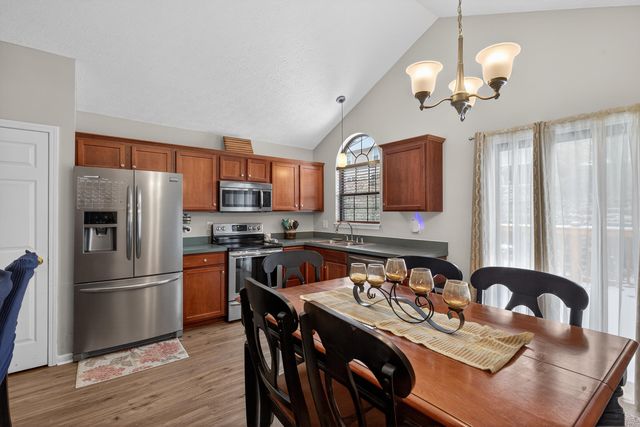 216 Ellemoor Lane, Lexington, KY 40515