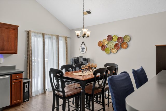 216 Ellemoor Lane, Lexington, KY 40515