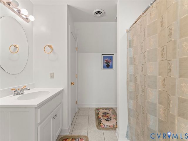3443 Old Church Rd, Mechanicsville, VA 23111