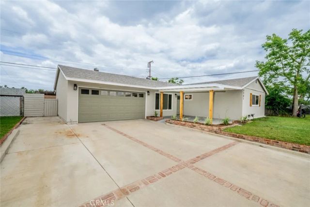 8901 Glencoe Drive, Riverside, CA 92503