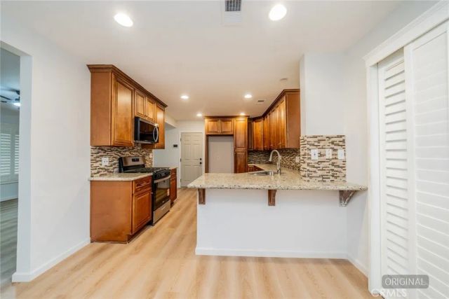 8901 Glencoe Drive, Riverside, CA 92503