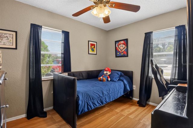 365 W LANSDOWNE AVENUE, Orange City, FL 32763