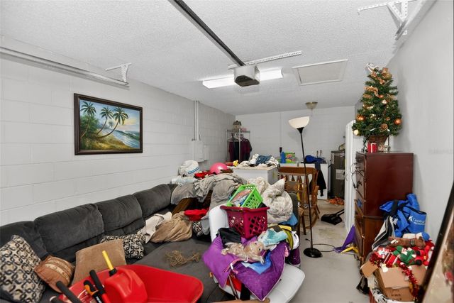 365 W LANSDOWNE AVENUE, Orange City, FL 32763