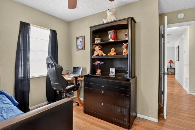 365 W LANSDOWNE AVENUE, Orange City, FL 32763