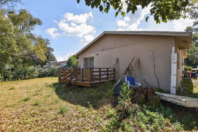 365 W LANSDOWNE AVENUE, Orange City, FL 32763