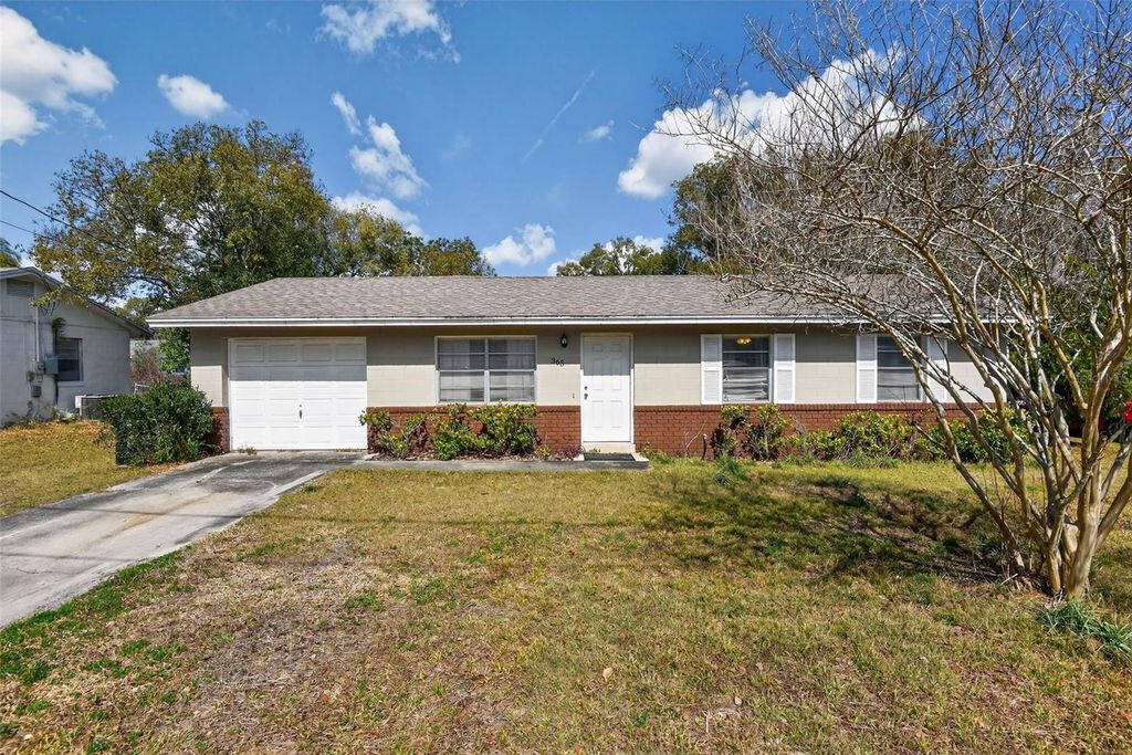 365 W LANSDOWNE AVENUE, Orange City, FL 32763