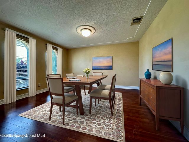 1084 Herne Avenue NE, Palm Bay, FL 32907