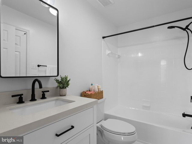 3803 HAYWARD CT, Edgewater, MD 21037