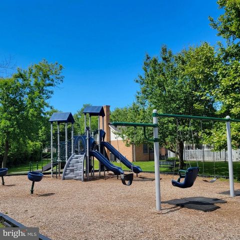 3803 HAYWARD CT, Edgewater, MD 21037