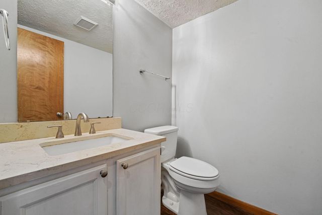 8488 Sunlight Drive, Reynoldsburg, OH 43068