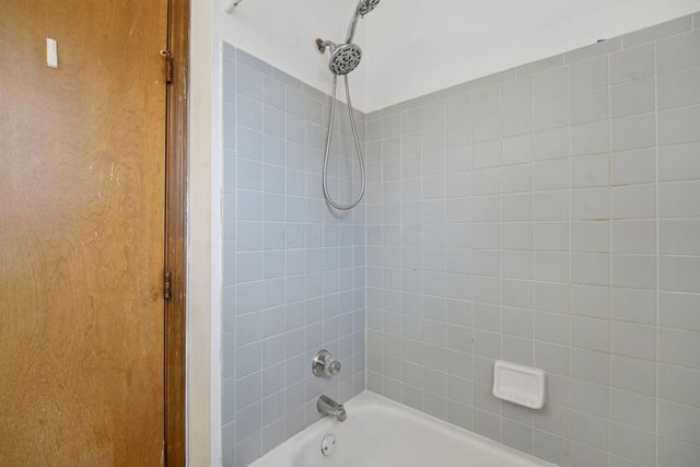 8488 Sunlight Drive, Reynoldsburg, OH 43068