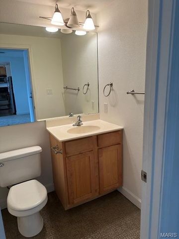 5330 Pershing Avenue 503, St Louis, MO 63112