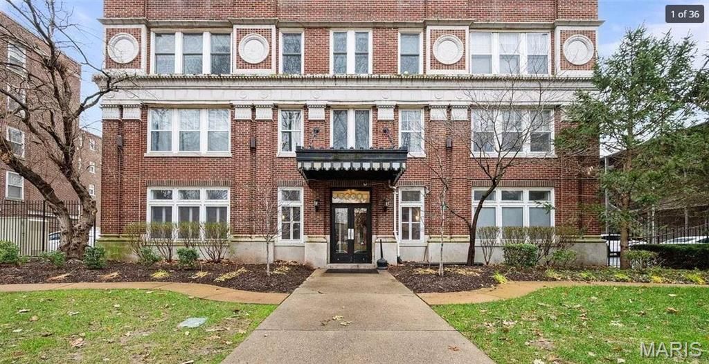 5330 Pershing Avenue 503, St Louis, MO 63112