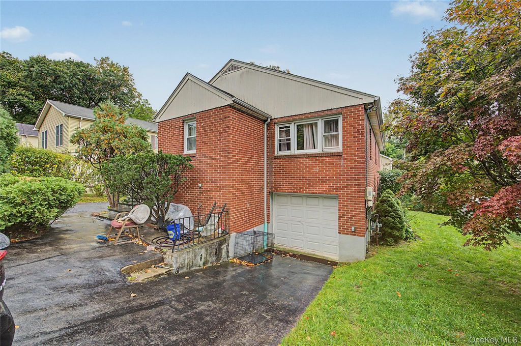 7 Cabot Avenue, White Plains, NY 10523 — exterior