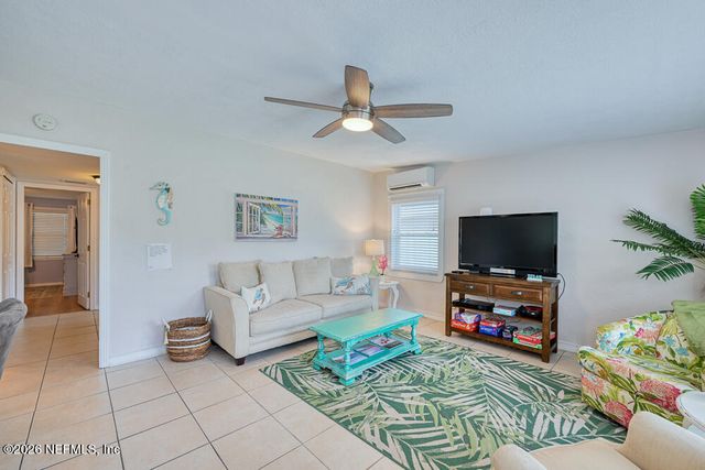 827 4TH Avenue N, Jacksonville Beach, FL 32250