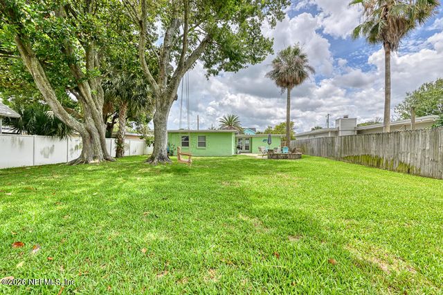 827 4TH Avenue N, Jacksonville Beach, FL 32250