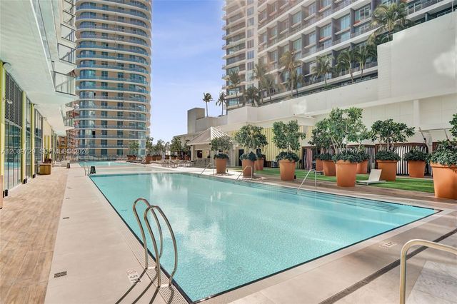 1300 S Miami Avenue 2306, Miami, FL 33130