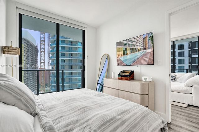 1300 S Miami Avenue 2306, Miami, FL 33130