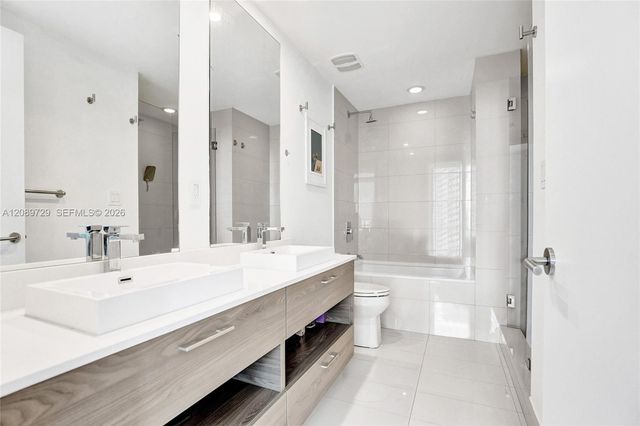 1300 S Miami Avenue 2306, Miami, FL 33130