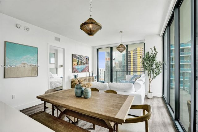 1300 S Miami Avenue 2306, Miami, FL 33130