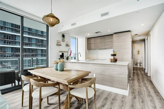 1300 S Miami Avenue 2306, Miami, FL 33130