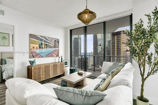 1300 S Miami Avenue 2306, Miami, FL 33130