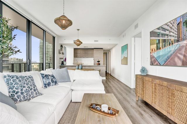 1300 S Miami Avenue 2306, Miami, FL 33130