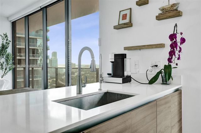 1300 S Miami Avenue 2306, Miami, FL 33130