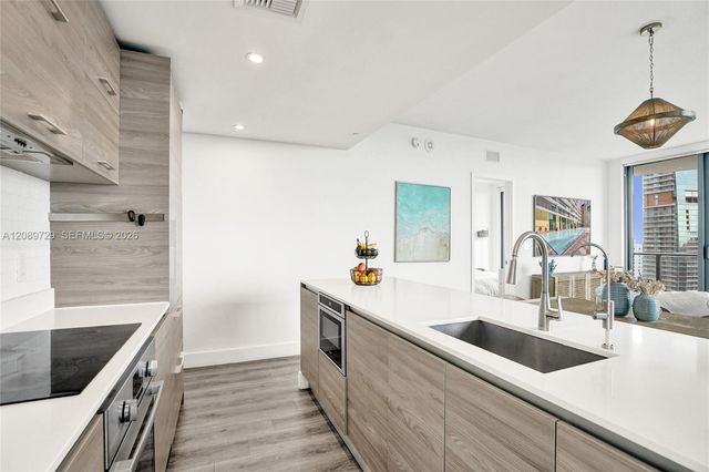 1300 S Miami Avenue 2306, Miami, FL 33130