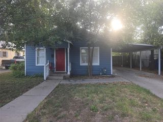 804 Lexington ST, Taylor, TX 76574