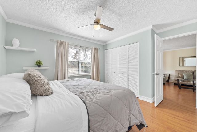 6300 S Falls Circle Drive 311, Lauderhill, FL 33319