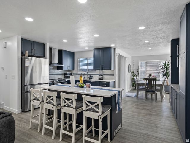 2977 S BREEZE DR, Magna, UT 84044