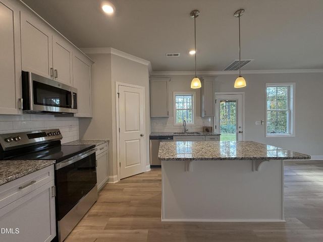 57 Goldenrod Loop, Clayton, NC 27520