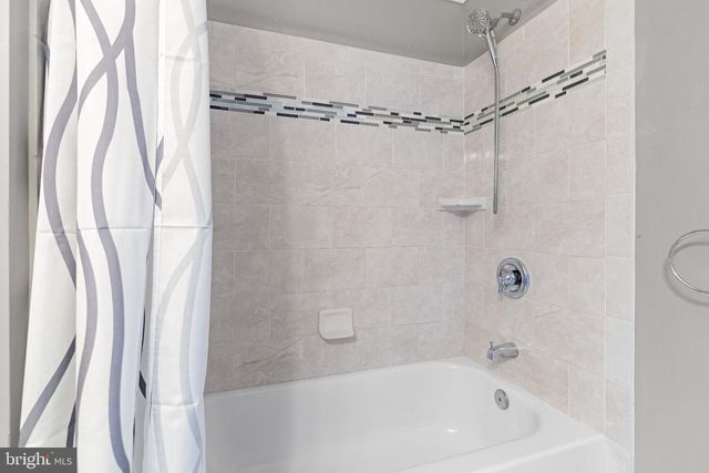 19 VICTORIA FALLS CT, Sparks, MD 21152
