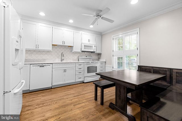 19 VICTORIA FALLS CT, Sparks, MD 21152