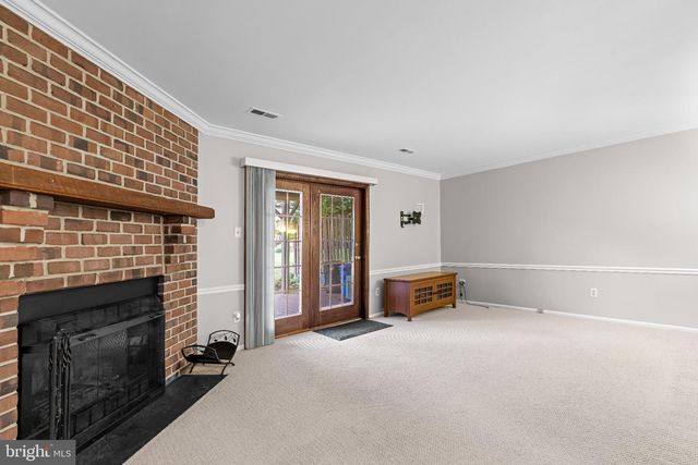 19 VICTORIA FALLS CT, Sparks, MD 21152