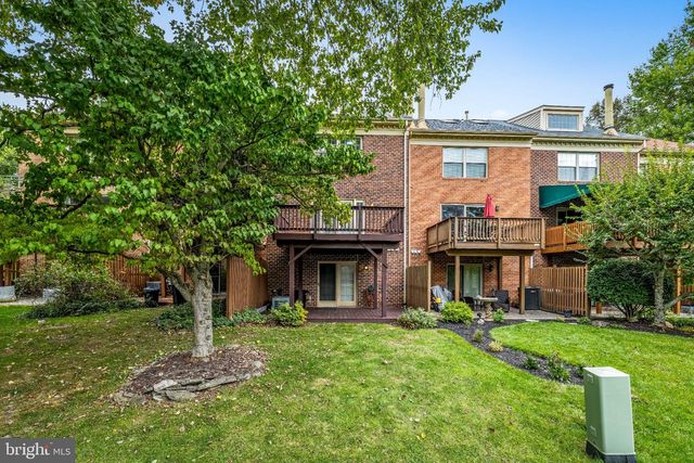 19 VICTORIA FALLS CT, Sparks, MD 21152