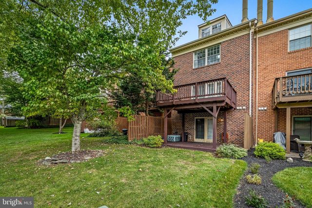 19 VICTORIA FALLS CT, Sparks, MD 21152