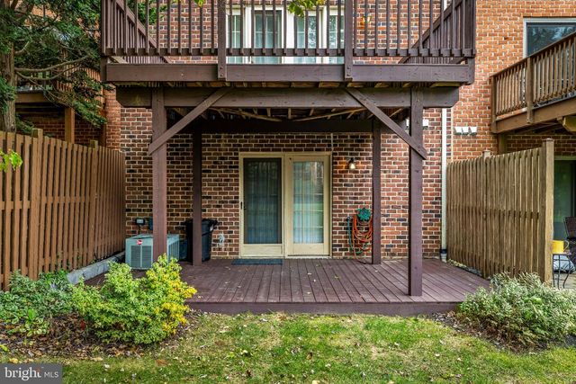 19 VICTORIA FALLS CT, Sparks, MD 21152