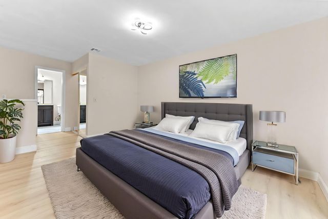 7184 Sportsmans Drive, North Lauderdale, FL 33068