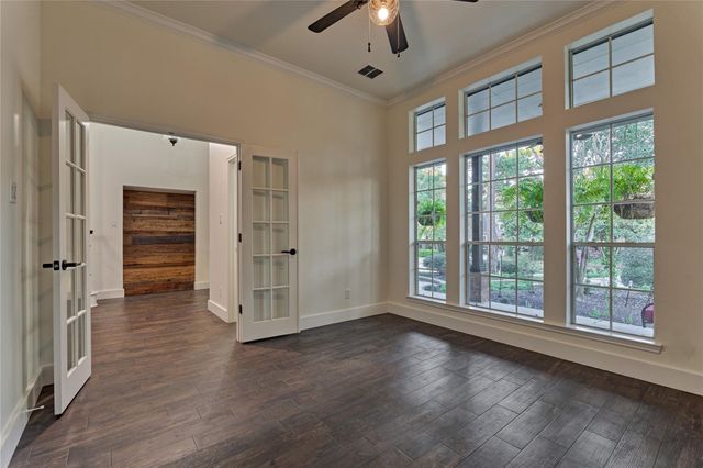 168 Bristol Bend Circle, The Woodlands, TX 77382