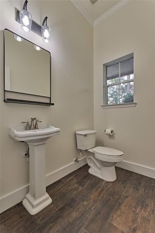 168 Bristol Bend Circle, The Woodlands, TX 77382